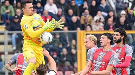 Gol Telat Pecah Kebuntuan