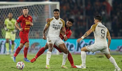 Pertandingan Ketat dan Penuh Duel