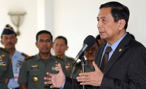 Profil dan Karier Juwono Sudarsono di Pemerintahan